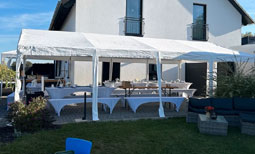 Partyzelt